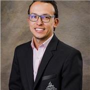 Profesor de inglés apto para todas las edades.